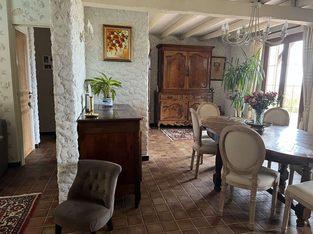 Maison à PARIGNY-LES-VAUX