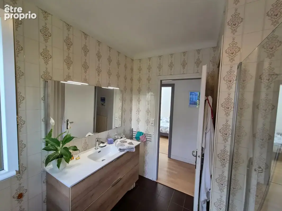 Maison de 165 m² sur Challans ! - photo 8