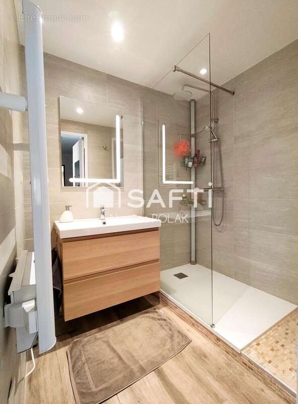 Photo 9 - Appartement à SAINT-RAPHAEL