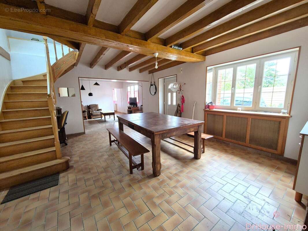 Maison à MAYENNE