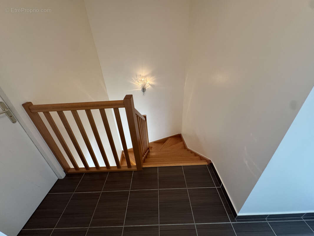 Maison à CHARVIEU-CHAVAGNEUX