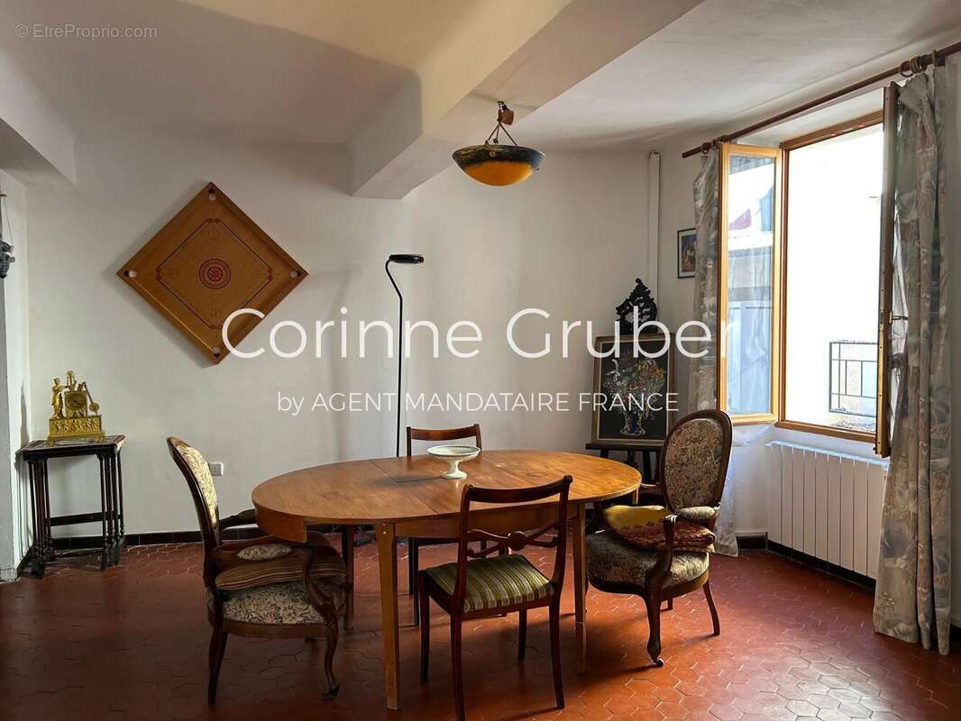 Appartement à MEZEL