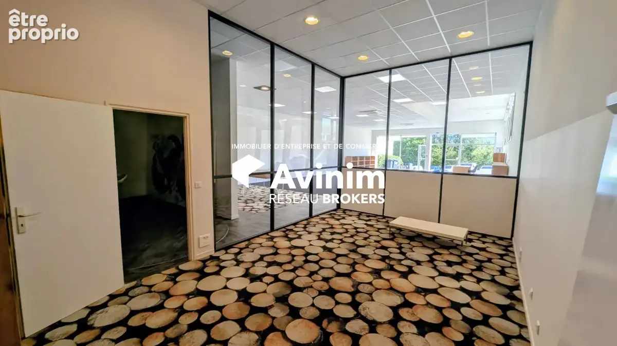 Commerce 278 m² à vendre à Quintal (74600) - photo 3