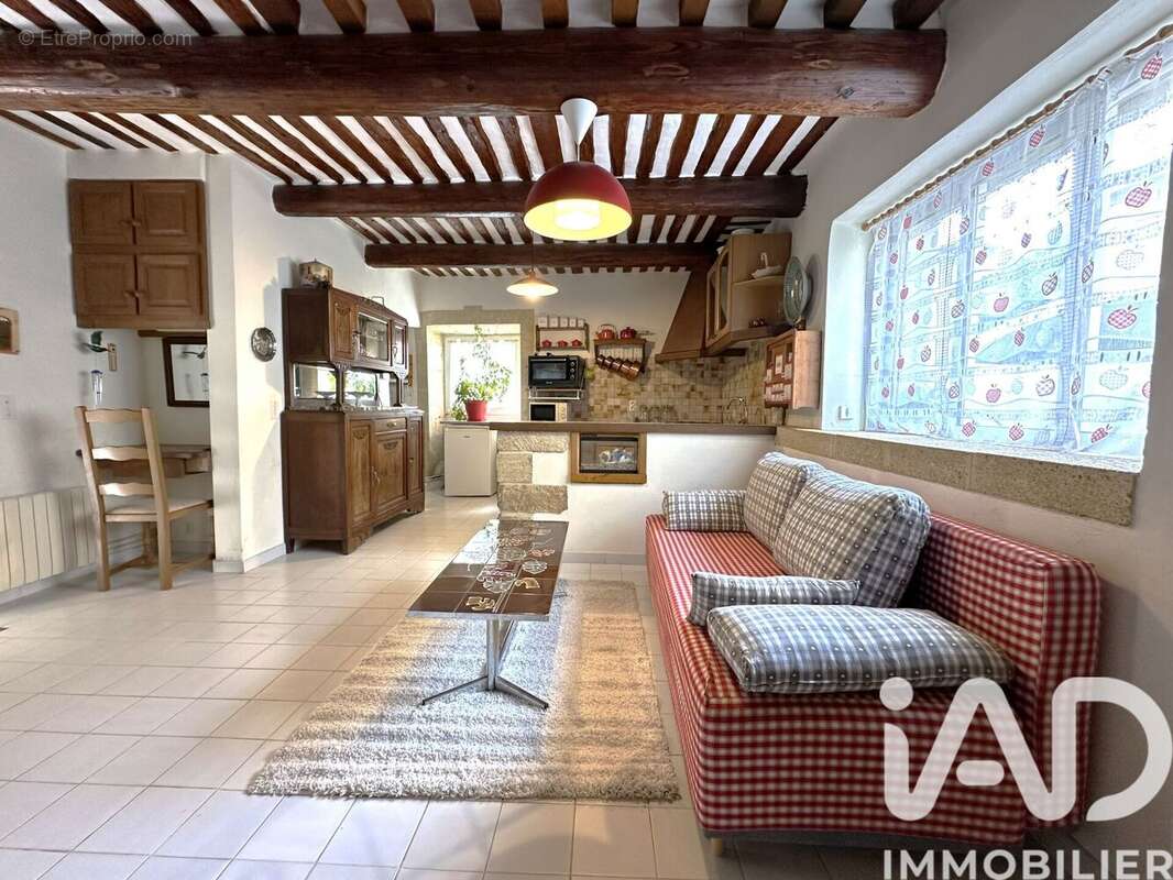 Maison 89 m² à Saint-Hilaire-D'ozilhan  - photo 8