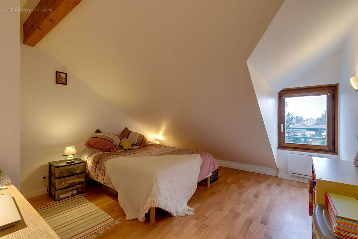 Appartement à DOUVAINE