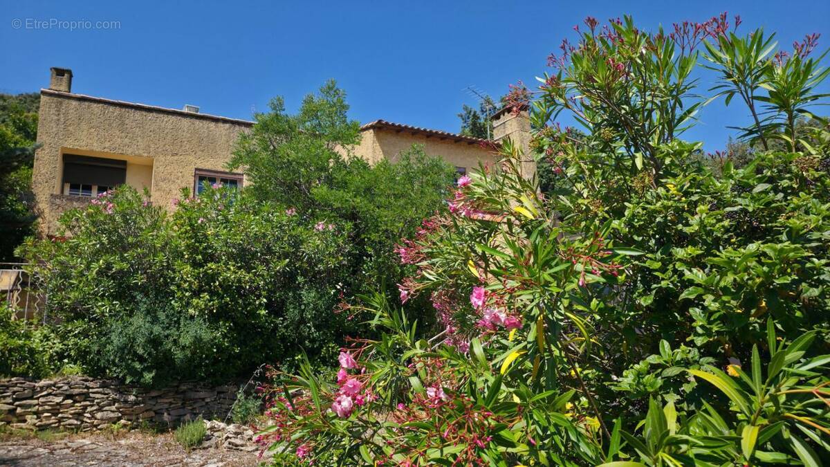 Maison à VILLENEUVE-LES-AVIGNON