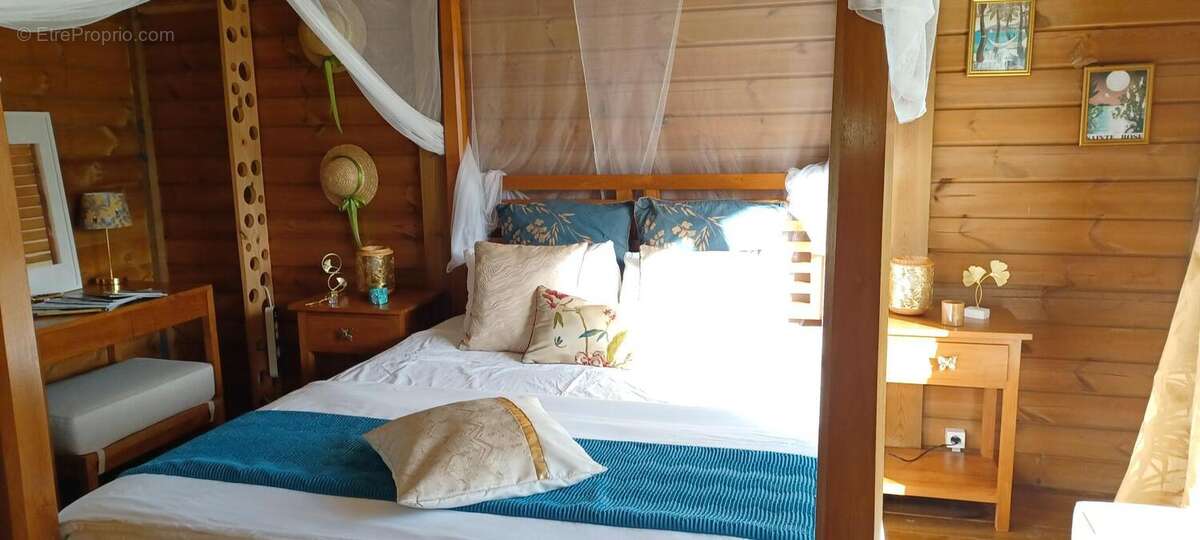 Maison à SAINTE-ANNE