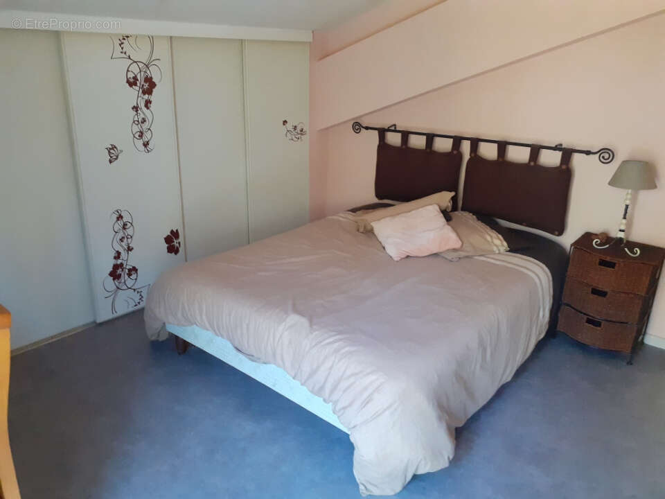 Maison à SAINTE-EULALIE