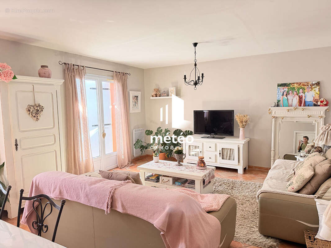 Maison plain pied - 4 chambres - 150 m² - photo 2