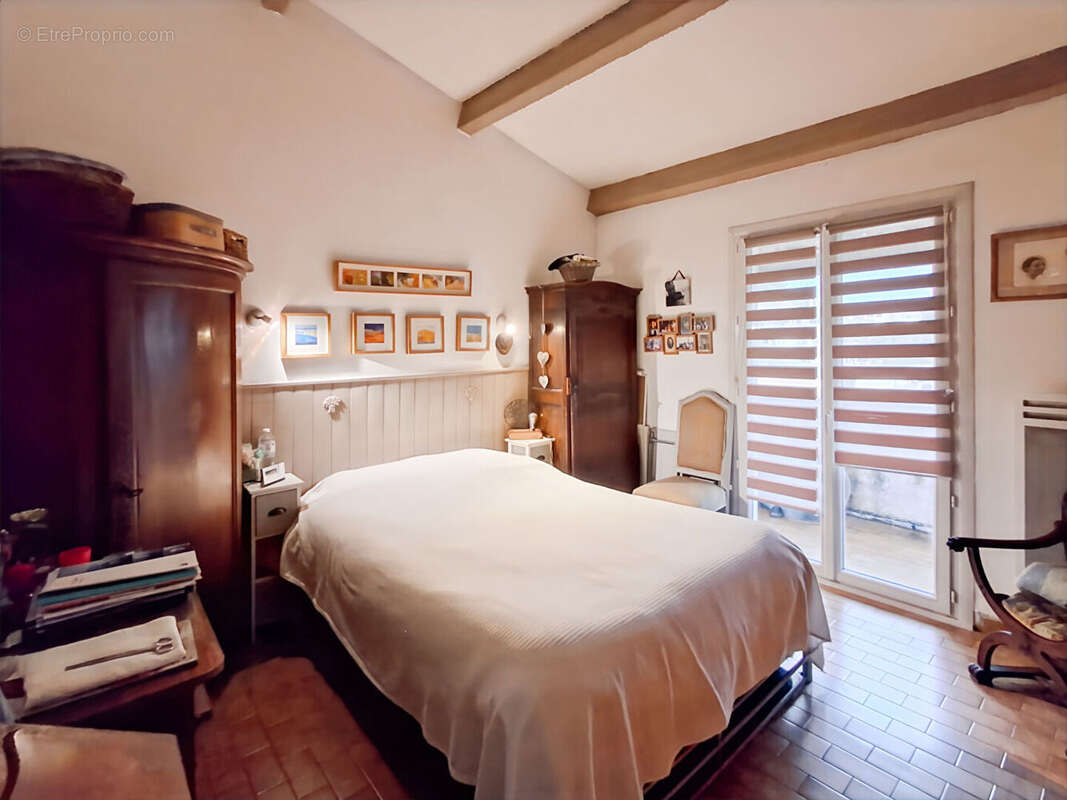 Maison à VELAUX