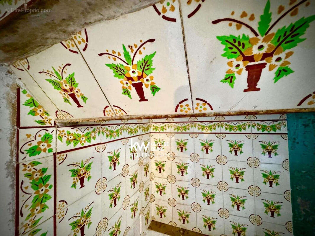 Maison à VACQUIERES