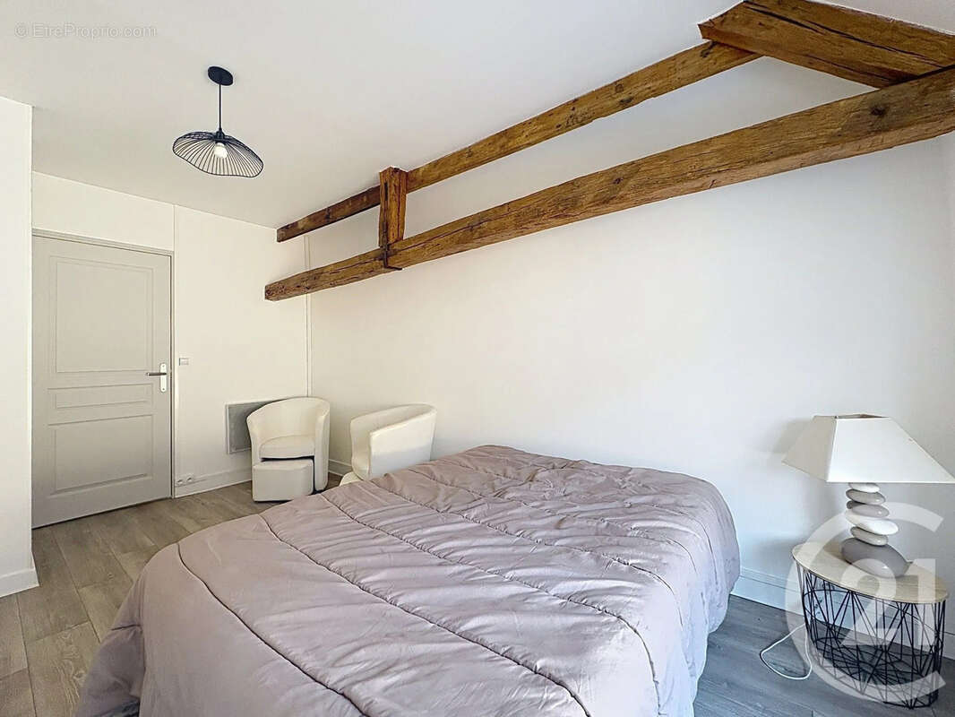 Maison 121 m² à Saint-Phal  - photo 8