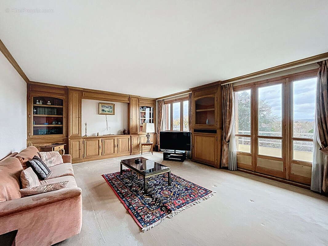 Appartement à LE VESINET