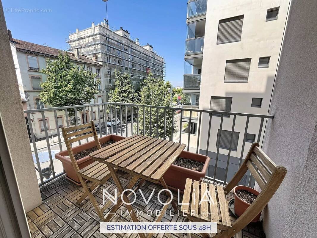 Appartement à LYON-8E