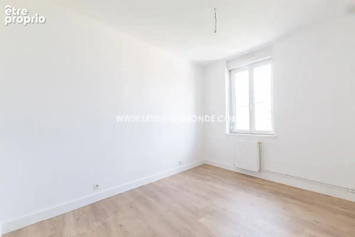Joli appartement T4 avec une cave et facilité pour se garer - photo 4