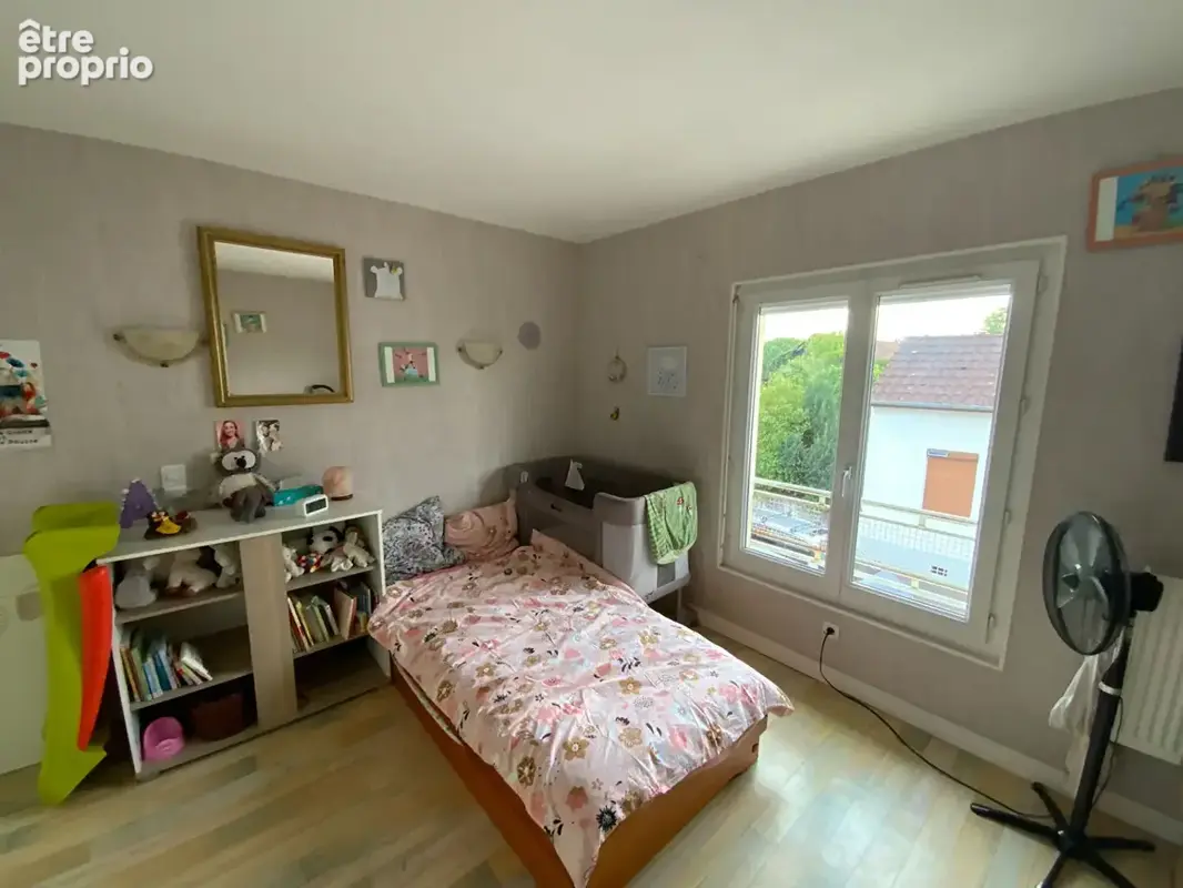 LE CREUSOT proche commodités. Immeuble comprenant deux appartements actuellement loués - photo 16