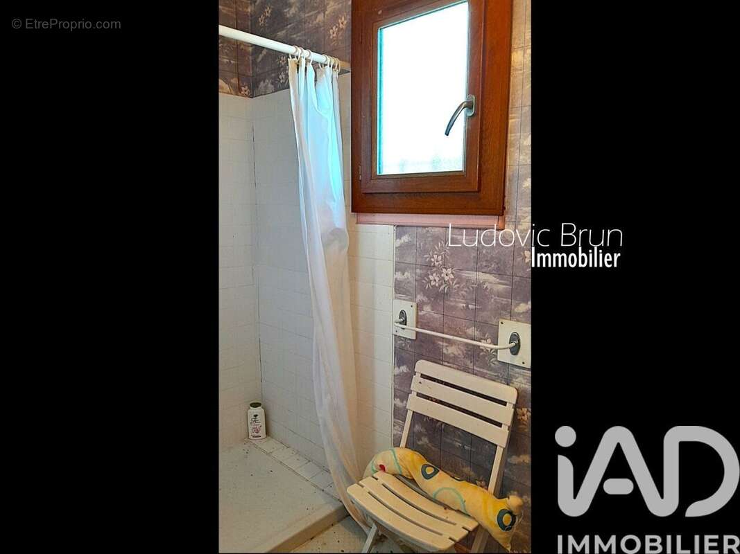 Photo 8 - Maison à VILLENEUVE-LES-GENETS