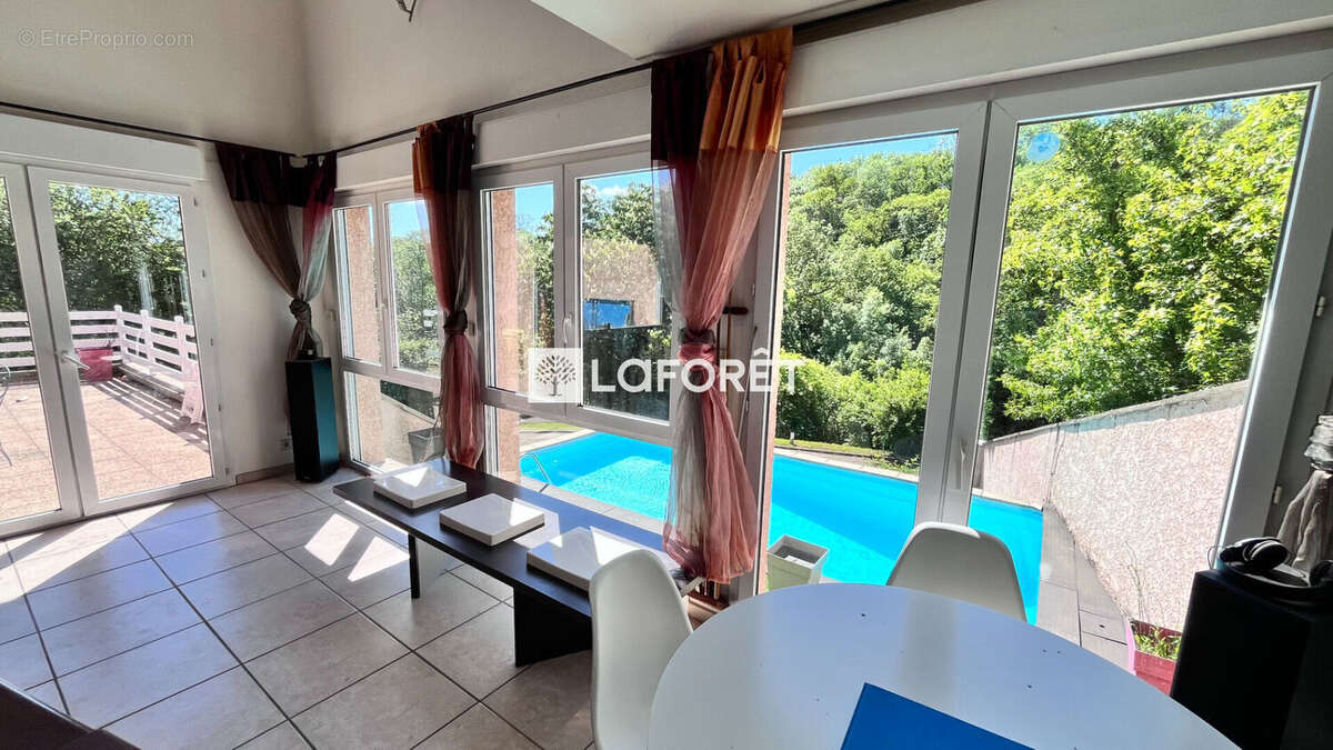 Maison à POLLIONNAY