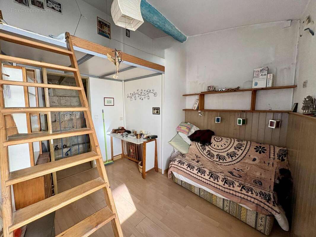 Maison à LUNEL-VIEL