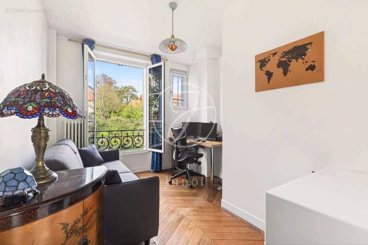 Appartement à SAINT-CLOUD