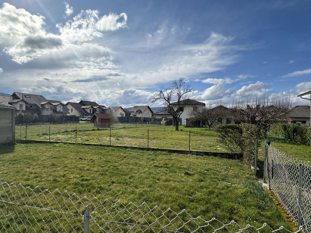 Maison à SAINT-PIERRE-EN-FAUCIGNY