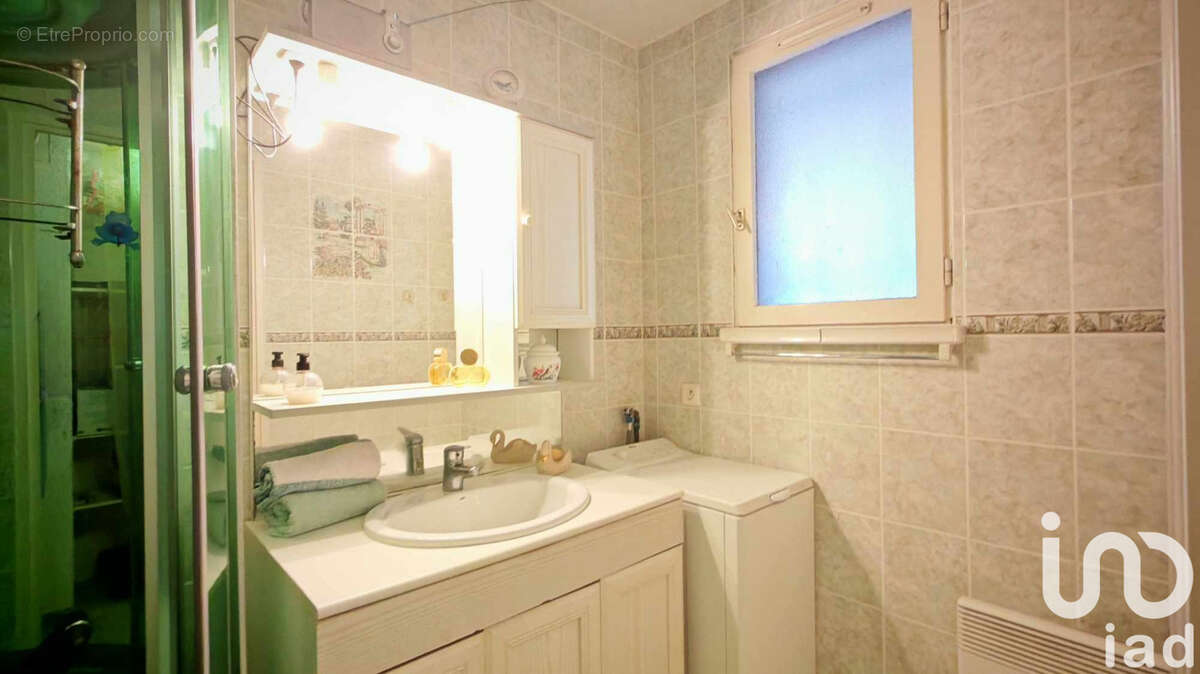 Photo 8 - Appartement à FREJUS