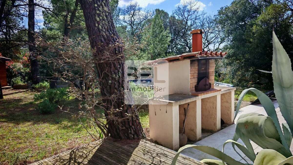 Maison à GOUDARGUES