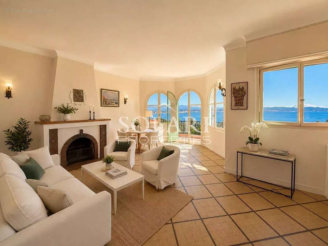 Villa au coeur du village de Théoule avec vue mer panoramique - photo 5