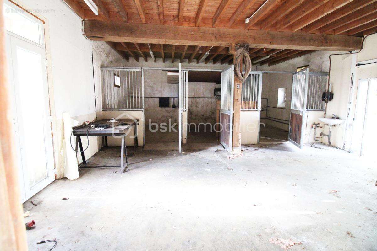 Maison à DONNEMARIE-DONTILLY