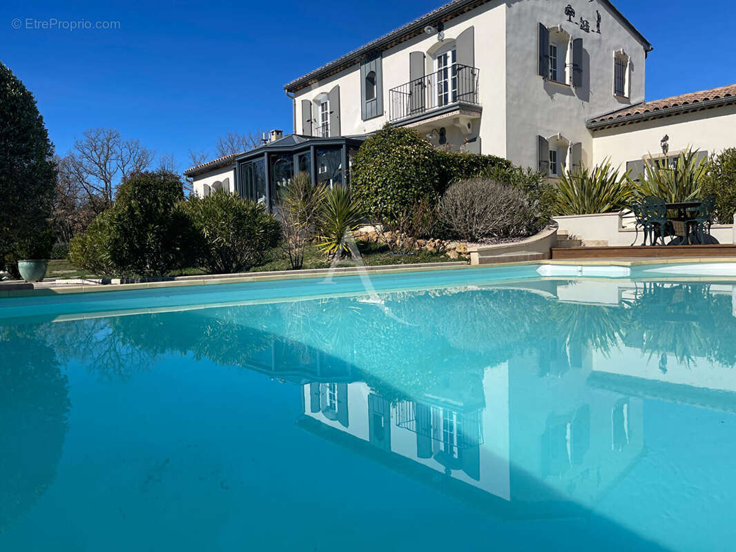 Villa d'exception 200 m2 piscine chauffée, calme, suites parentales - photo 5