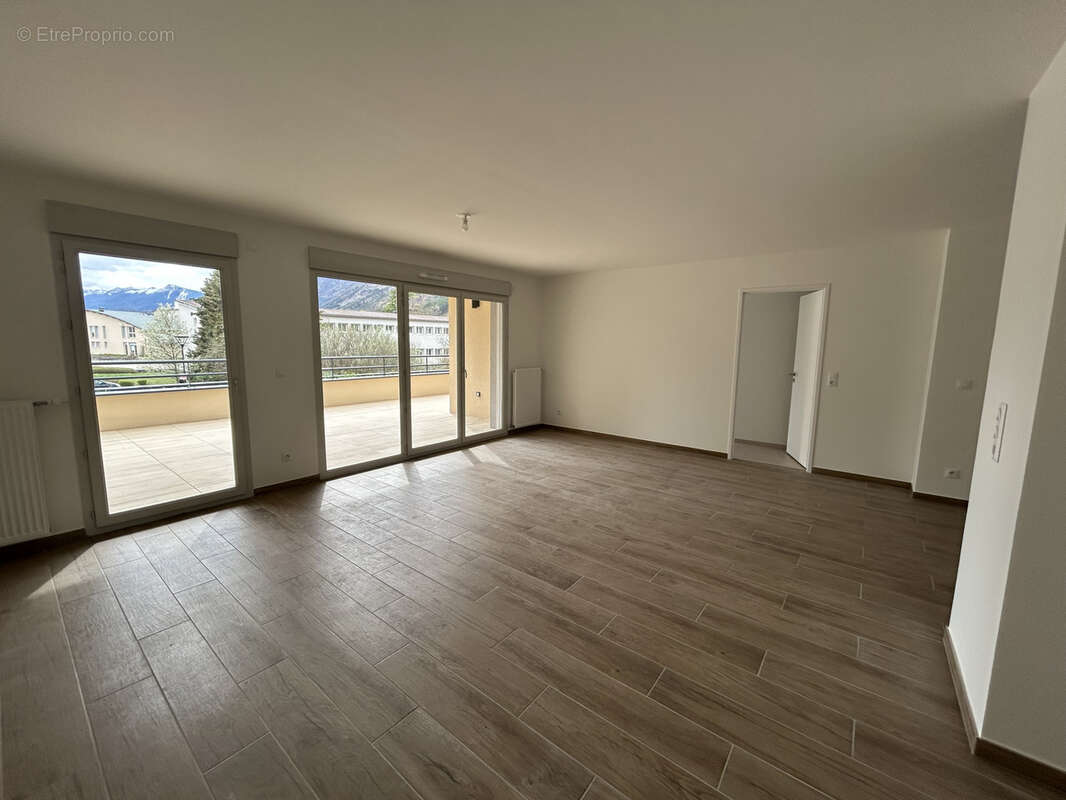 Appartement à VIF