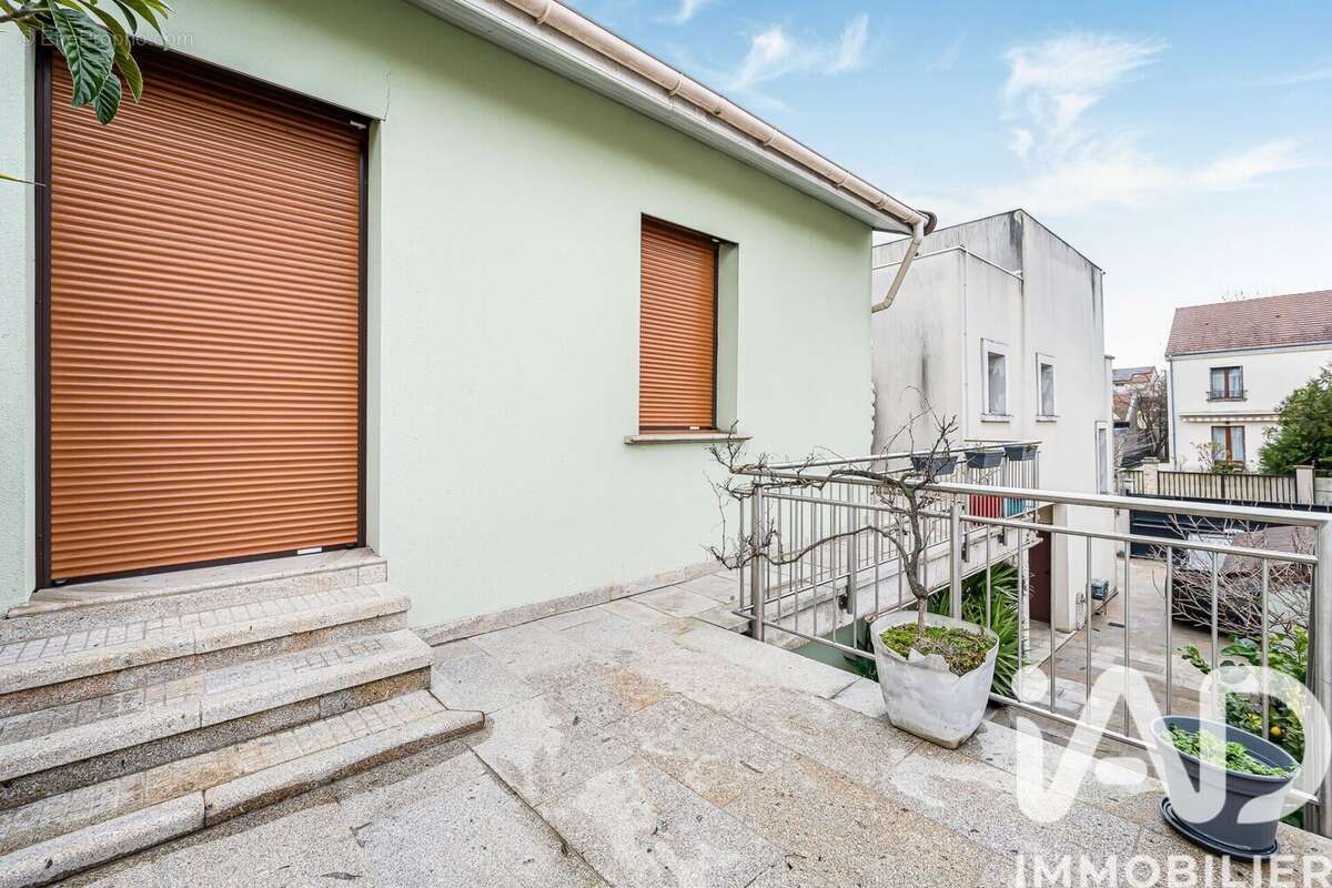 Photo 8 - Maison à IVRY-SUR-SEINE