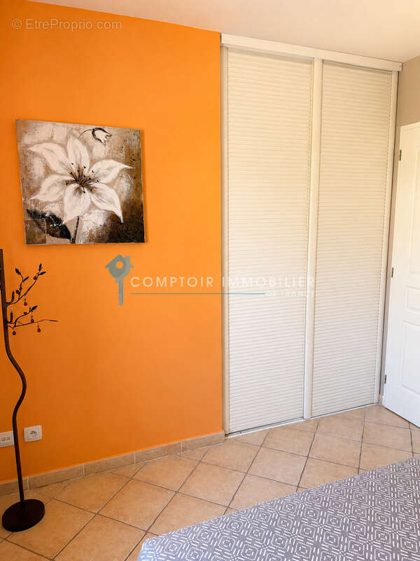 Villa de plain-pied de 97 m2 avec garage, terrasse couverte et terrain clos de 770 m2   Vallon-Pont-d'Arc - photo 9