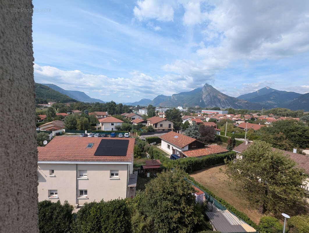 Appartement à SASSENAGE