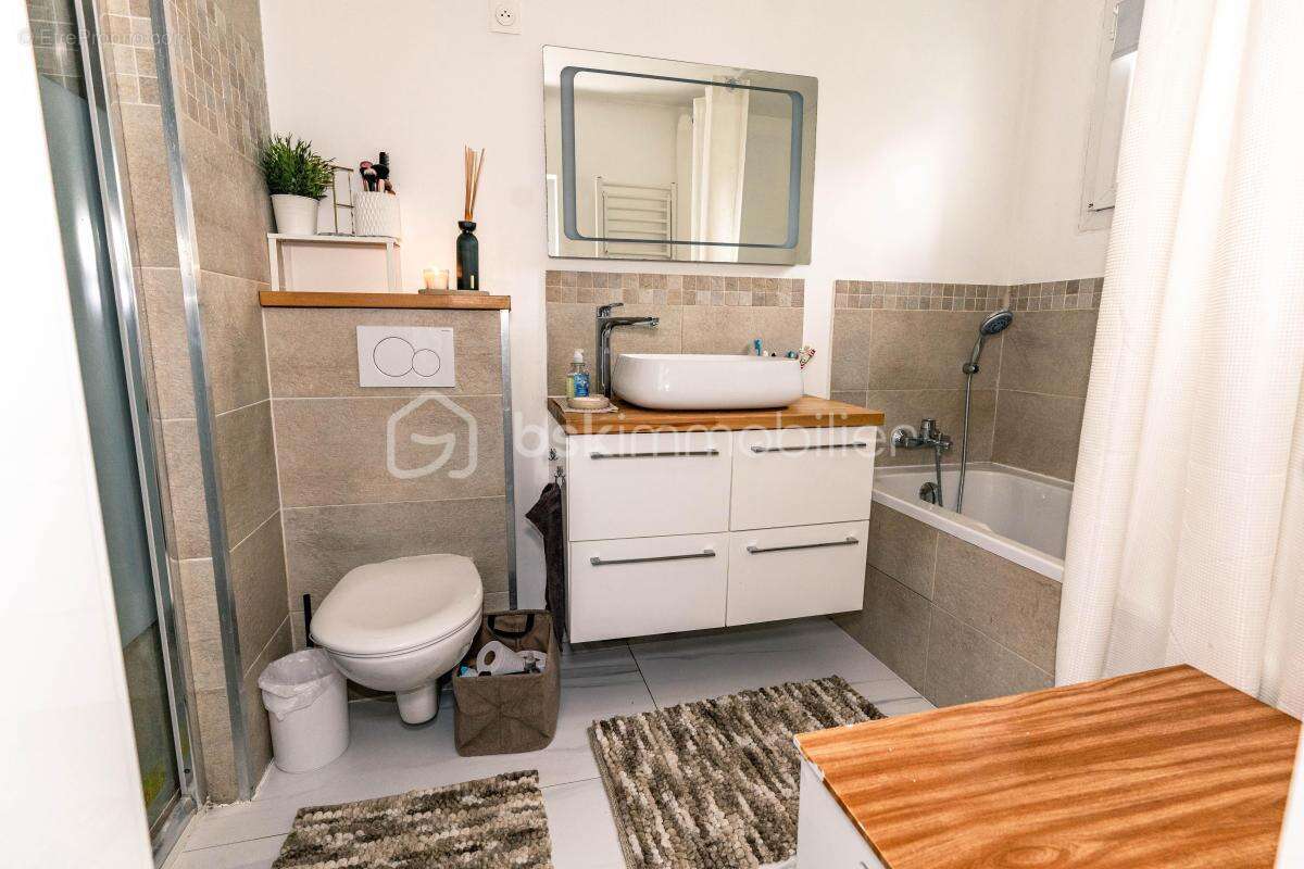 Maison 6 pièces - 4 chambres - 113,01m² - photo 2