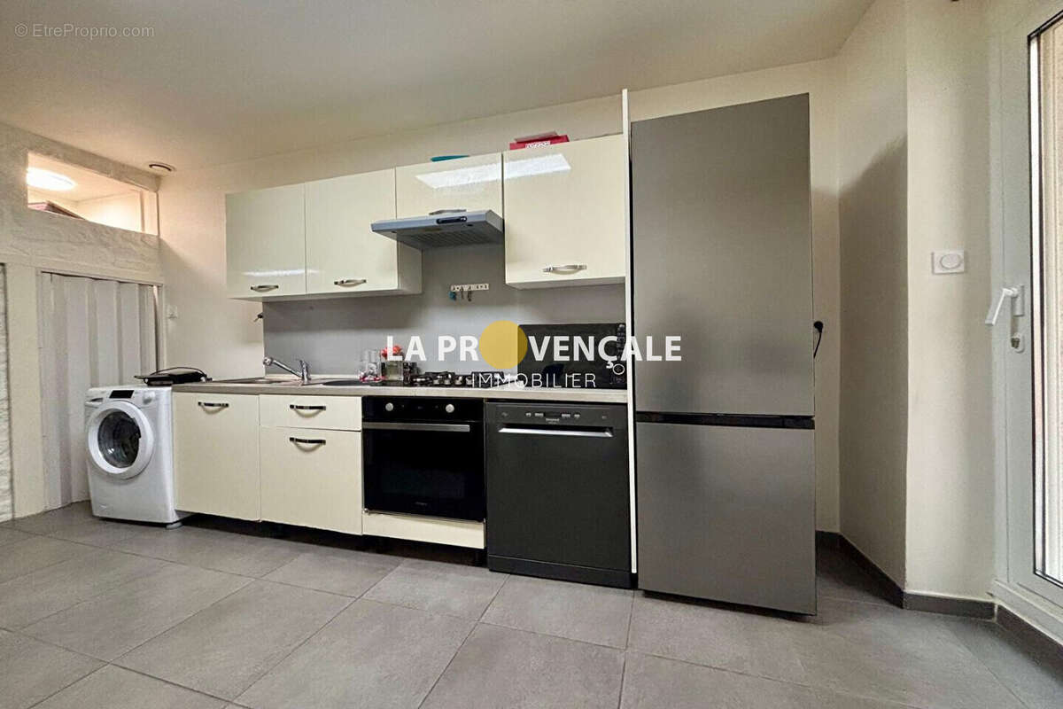 Appartement à TRETS