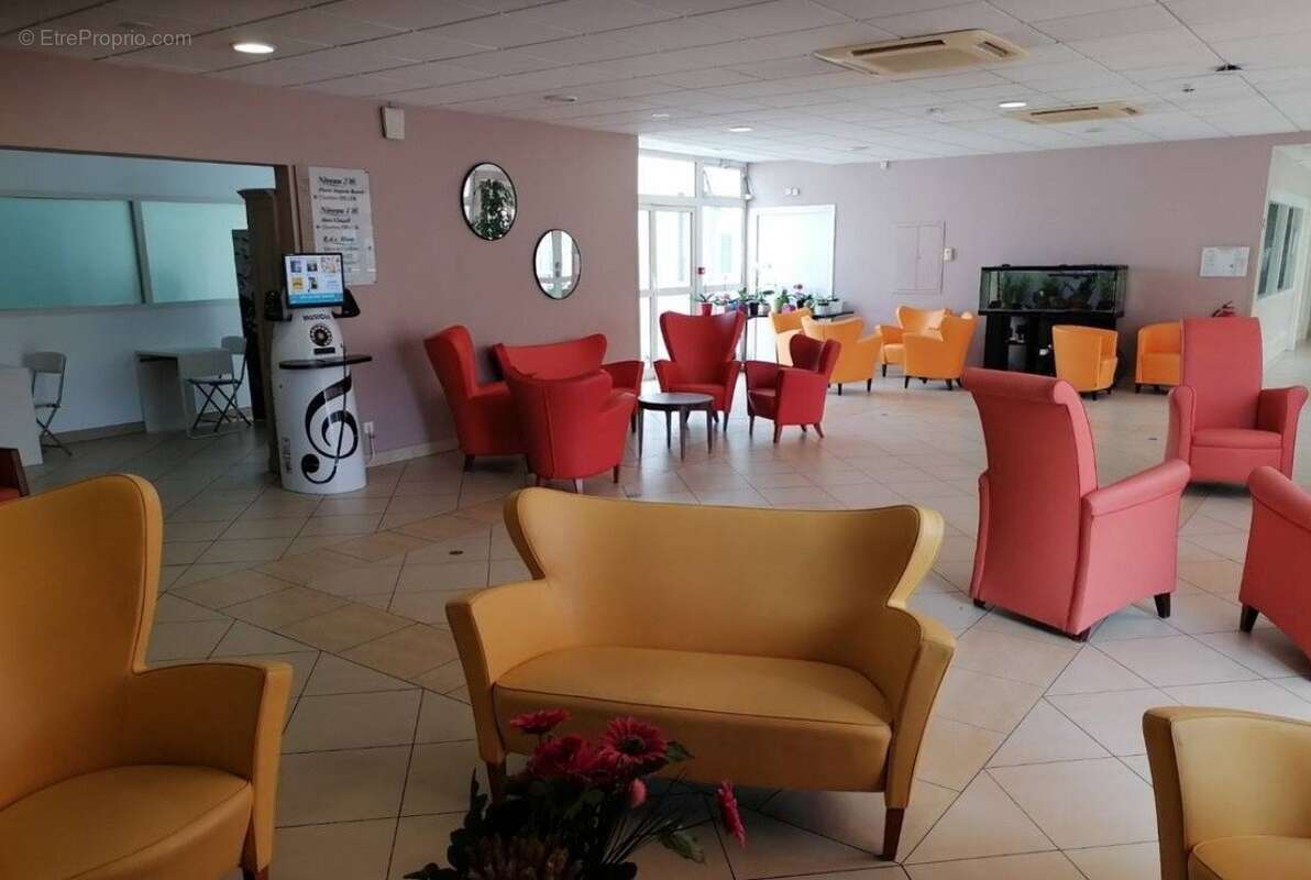 Investissement locatif  chateauneuf grasse  résidence ehpad diamantine - 7,21 % de rentabilité - photo 9