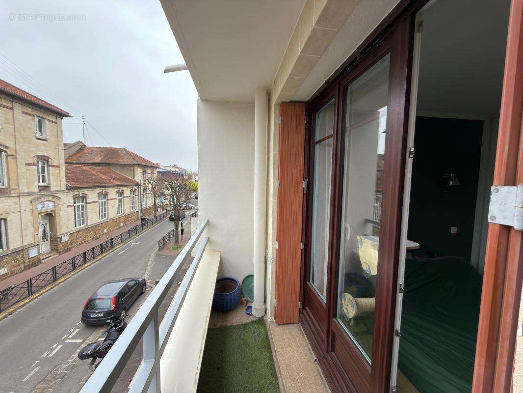 Appartement à SAINT-MAUR-DES-FOSSES