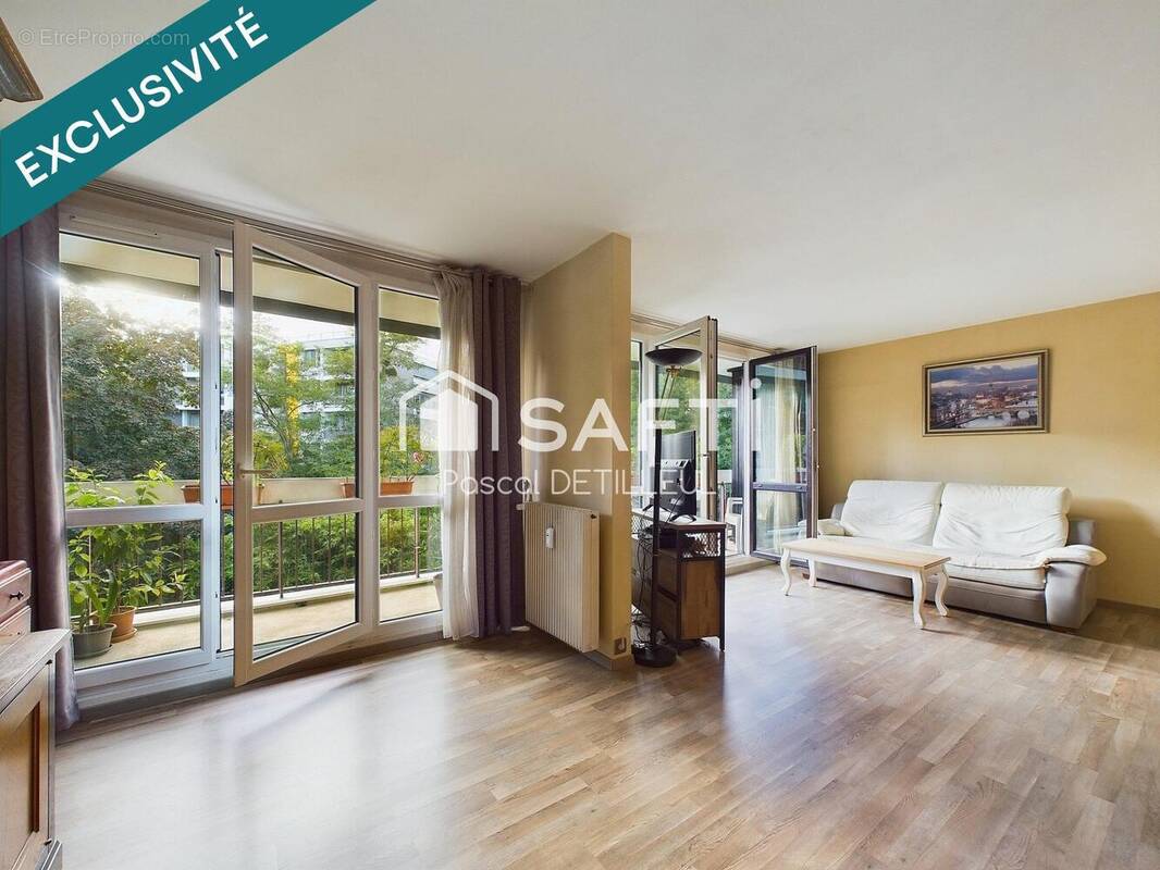 Photo 1 - Appartement à GARCHES