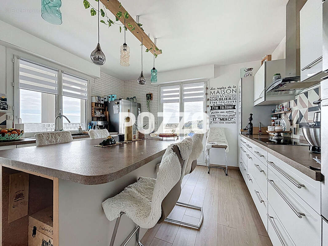 Maison à DONVILLE-LES-BAINS