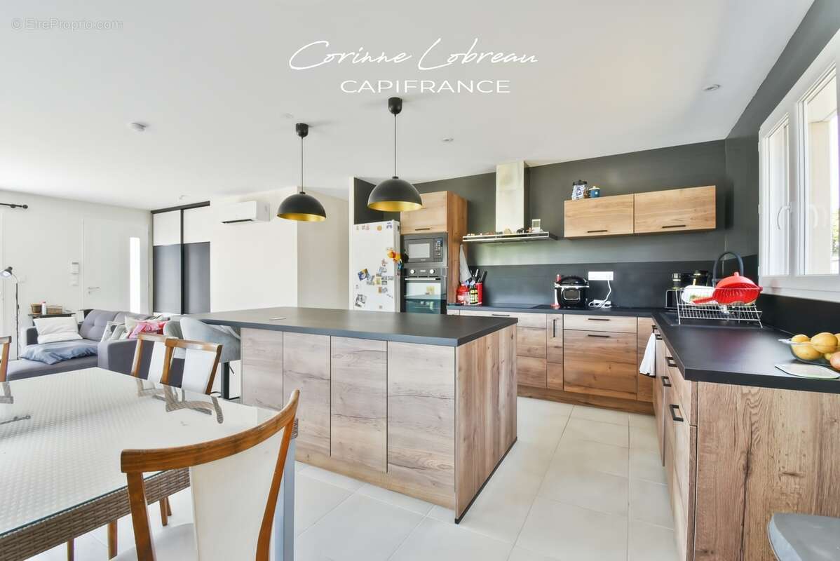 À vendre – Maison de plain-pied de 2024 à Vonnas – 3 chambres – Garage – Terrain de 550 m² - photo 6