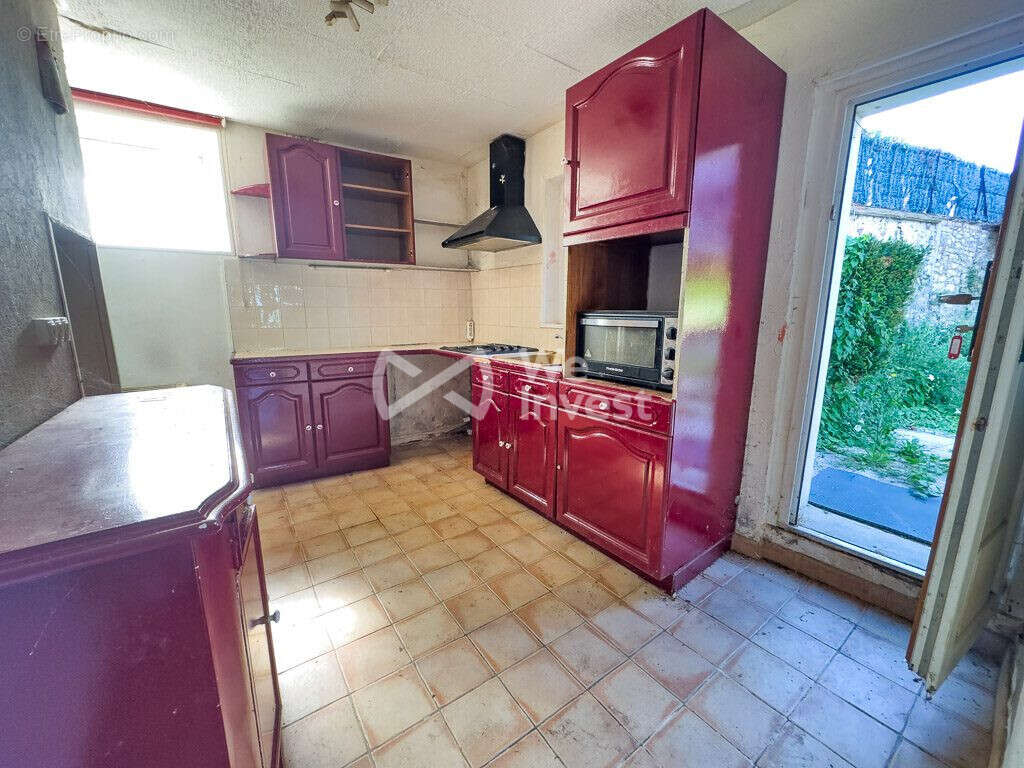 Maison 112 m² à Crouy-Sur-Ourcq  - photo 6