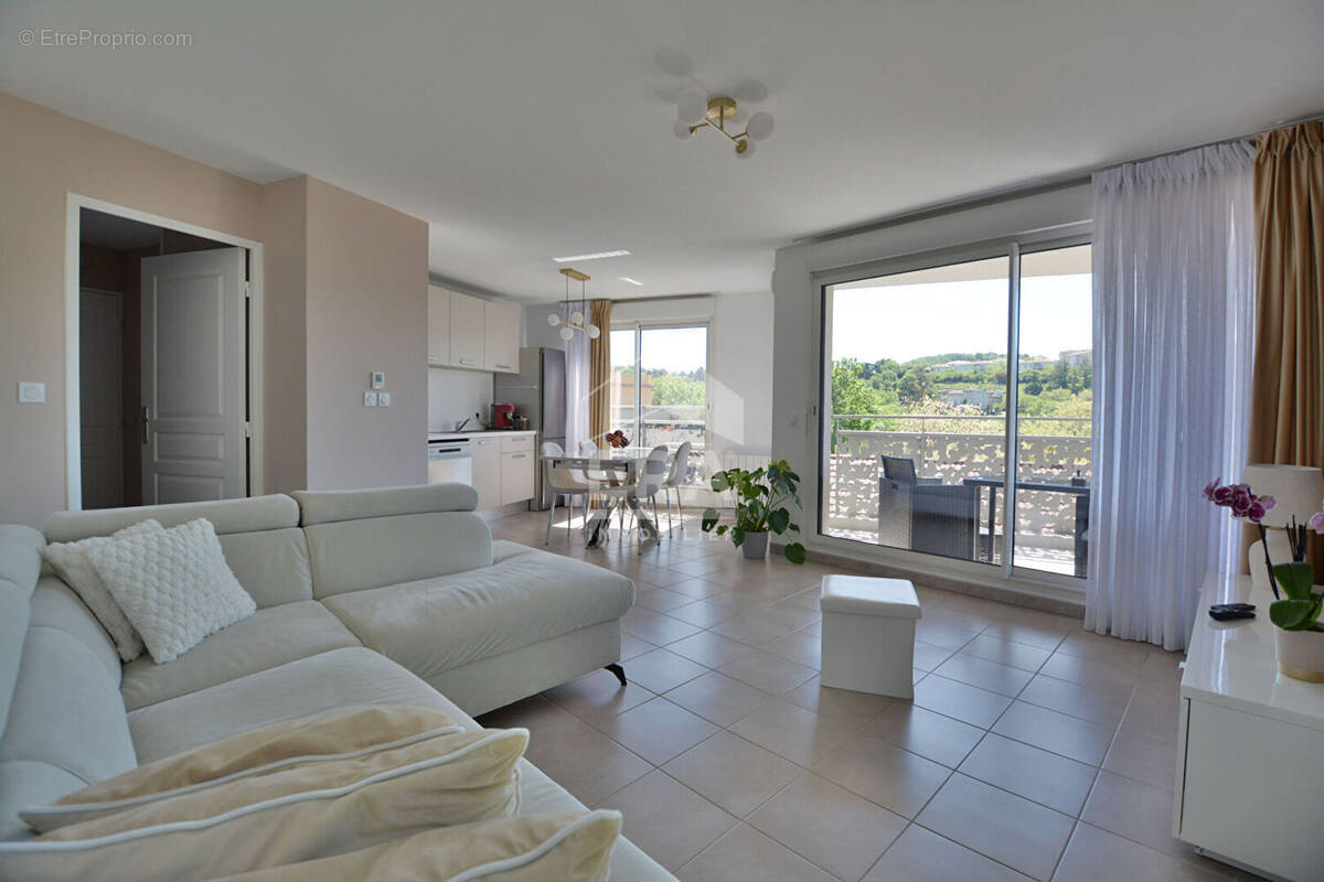 Appartement à FRANCHEVILLE