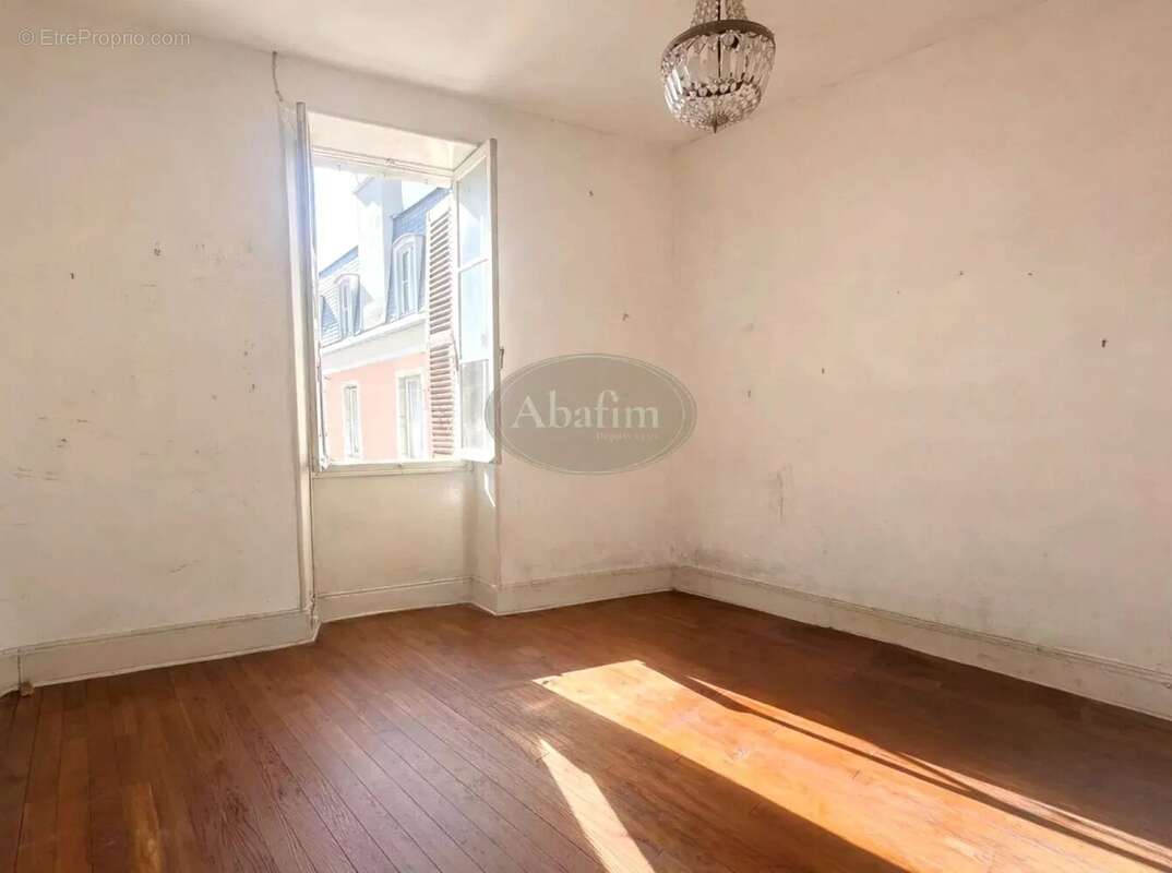 Maison à OLORON-SAINTE-MARIE