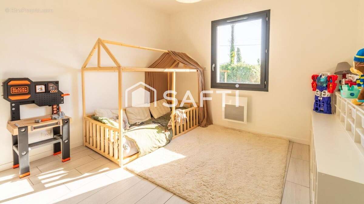 Photo 5 - Maison à COURS-DE-PILE