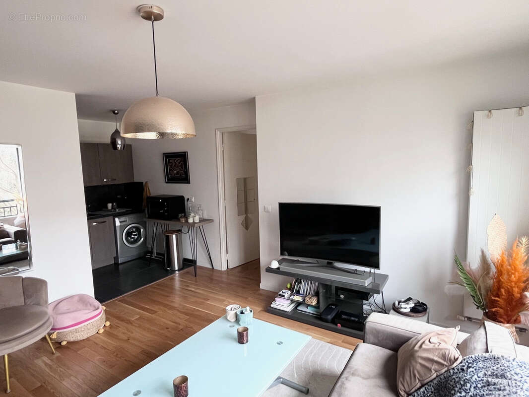 Appartement à SURESNES
