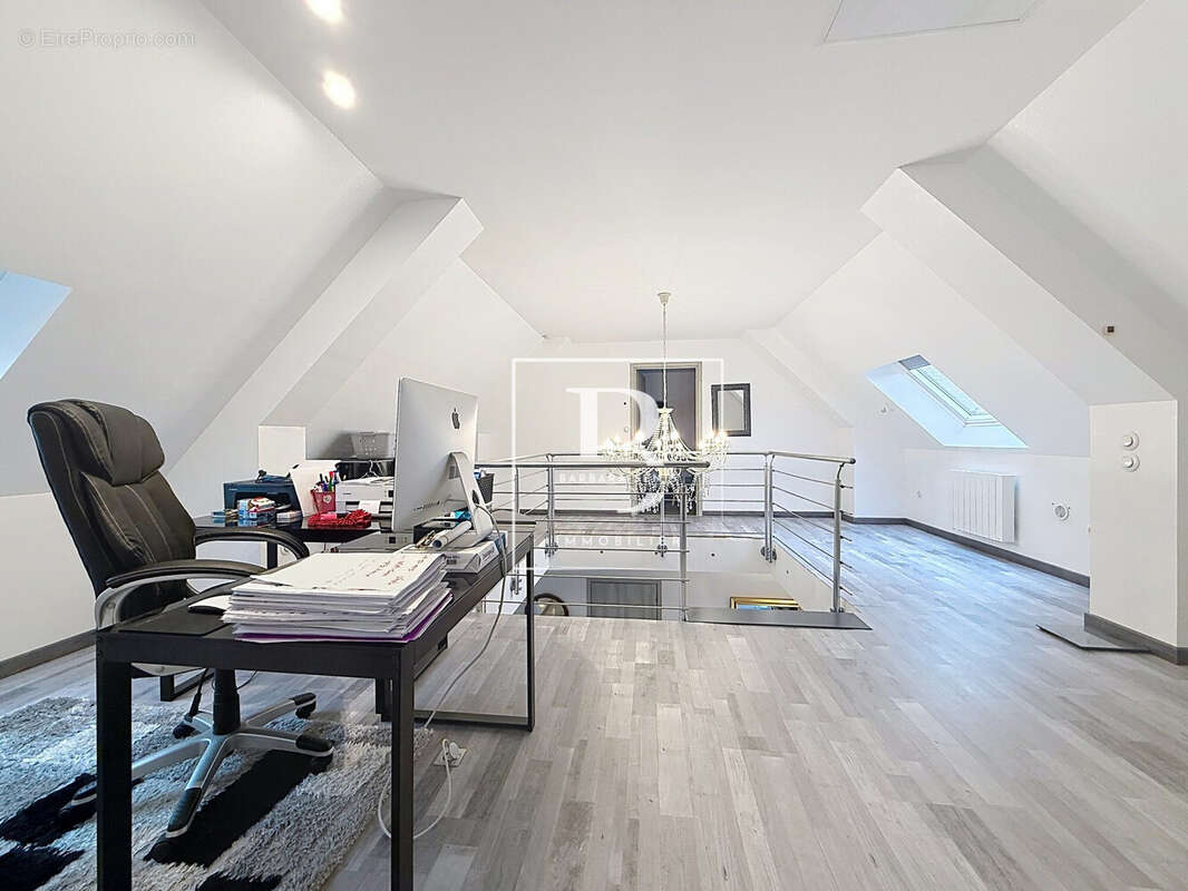 Maison à AUBENCHEUL-AU-BAC
