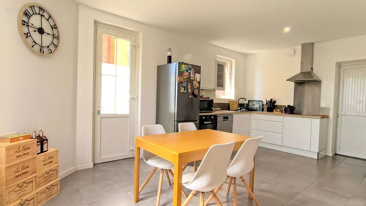Maison à vendre 95m², 3 pièces, 2 Chambres, proche centre ville  AIRE SUR L'ADOUR (40) - photo 6