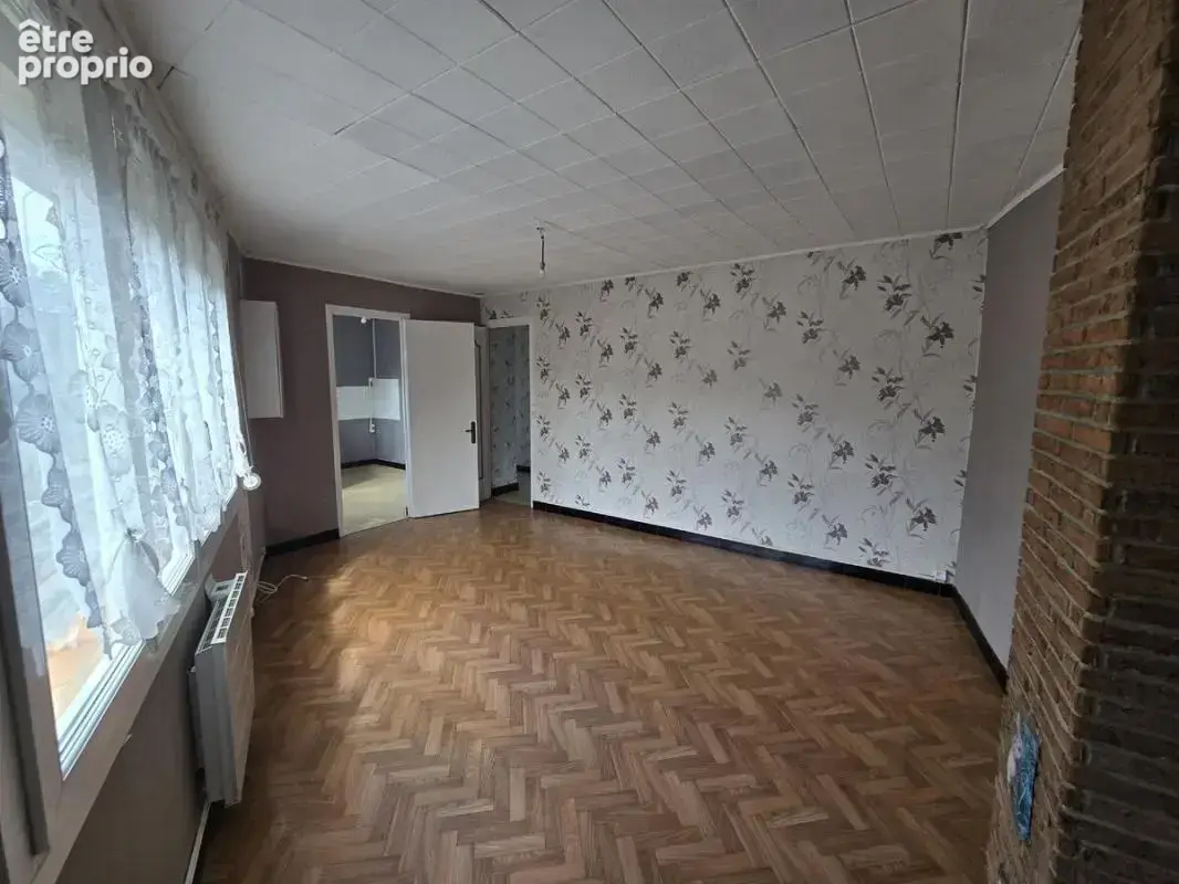 Maison 45 m² à Saint-Pol-Sur-Ternoise  - photo 2
