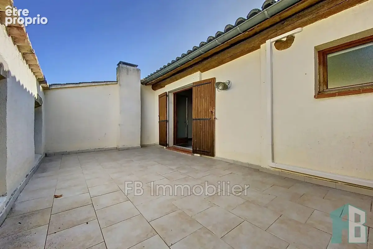 Maison 4 pièces 90 m² à vendre à Eyguieres (13430) - photo 4